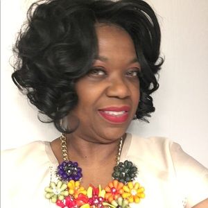 Meet your Posher, Sharon